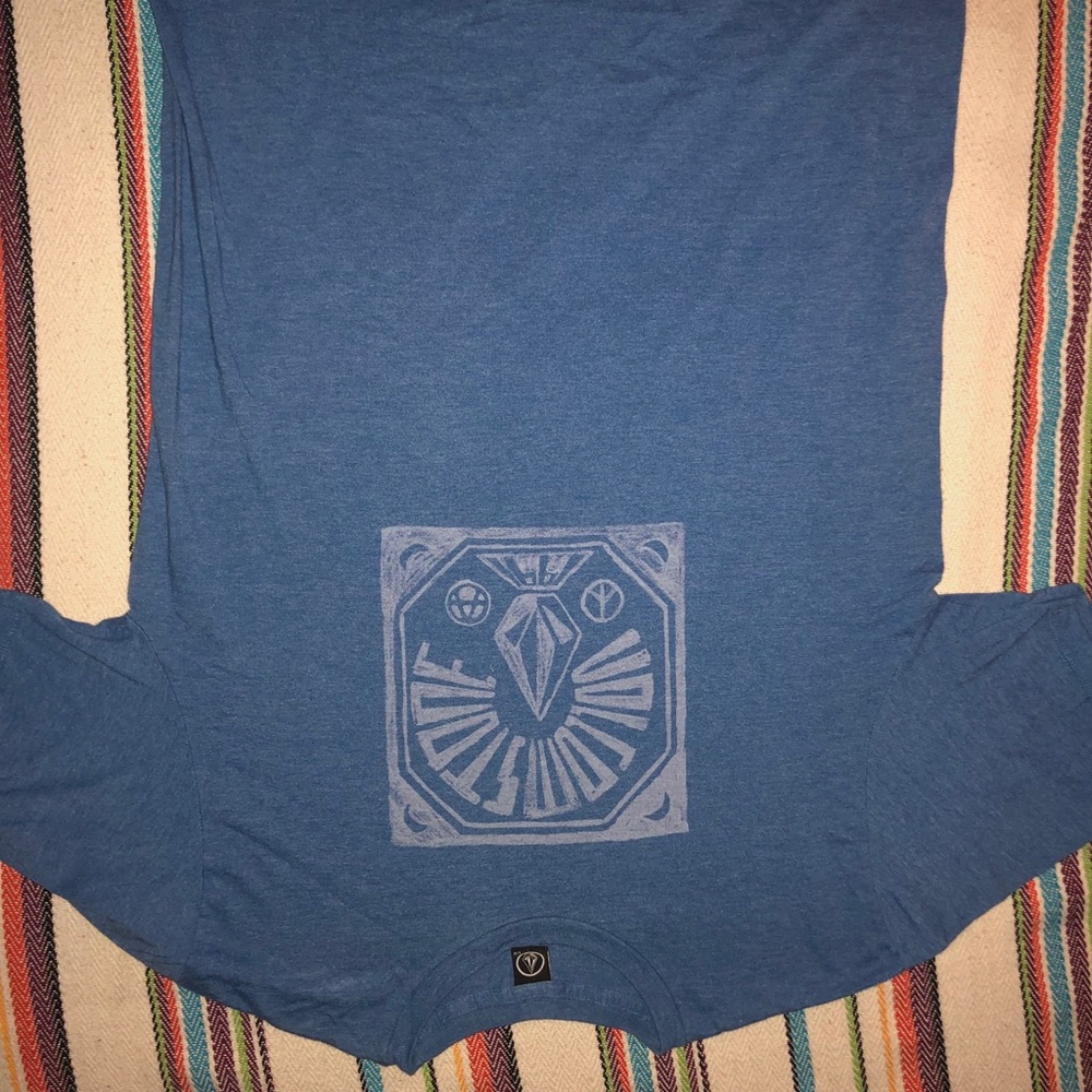 Volcom tee